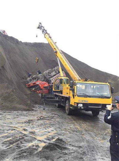 宣汉上犹道路救援